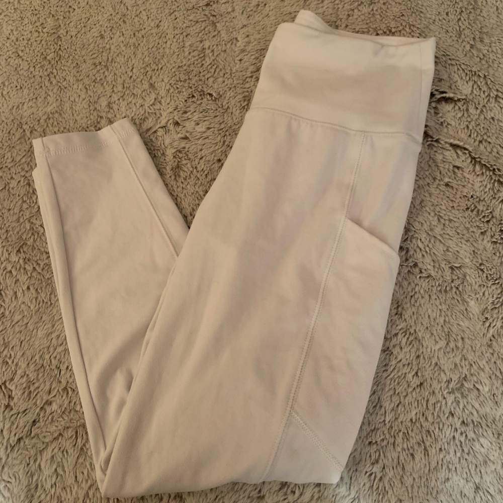 white aerie leggings